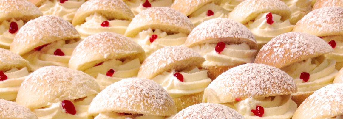 Mini Fresh Cream Donuts